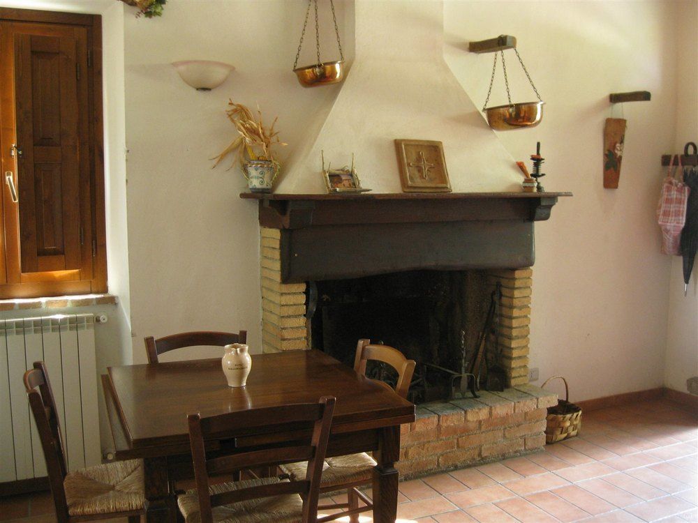 Agriturismo Le Spighe Proceno Kültér fotó